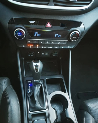 Hyundai Tucson cena 84000 przebieg: 157000, rok produkcji 2019 z Rzgów małe 137